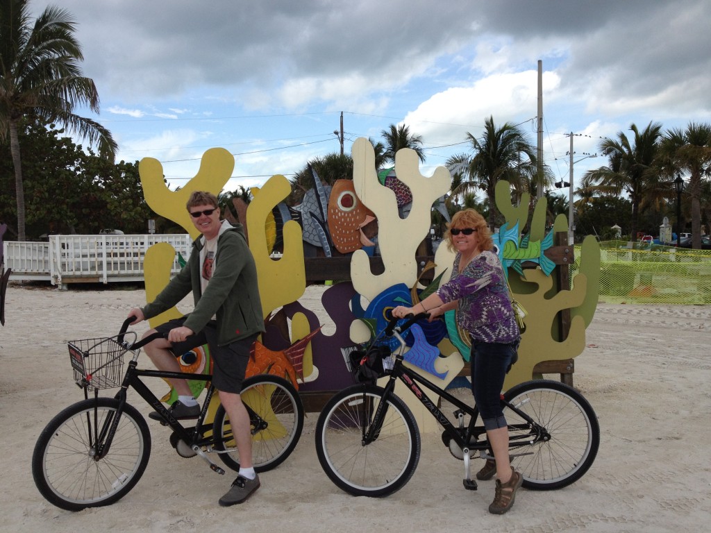 Bruce & Linda at a cool art sculpture near the White Street pier.