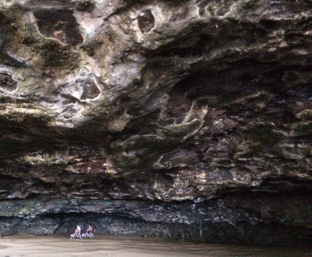 Where else can you bike in a cave ? Near Haena Beach Park.