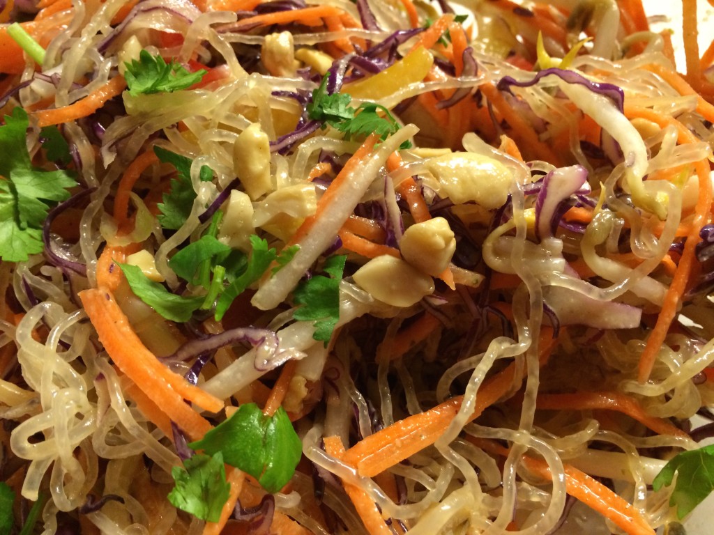 Ward Warehouse farmers' market: raw vegan pad thai with kelp noodles, cilantro, crushed peanuts, bean sprouts, carrots, red peppers, and peanut sauce.