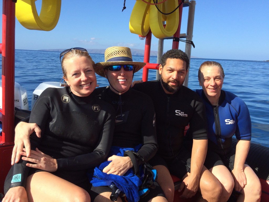 Bonus pic: on the boat at Molokini crater. (Ahh, no, we didn't bike there).